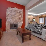 Coral Tree Luxury Вилла