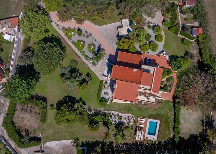 Coral Tree Luxury * Ialysos (Rhodes)